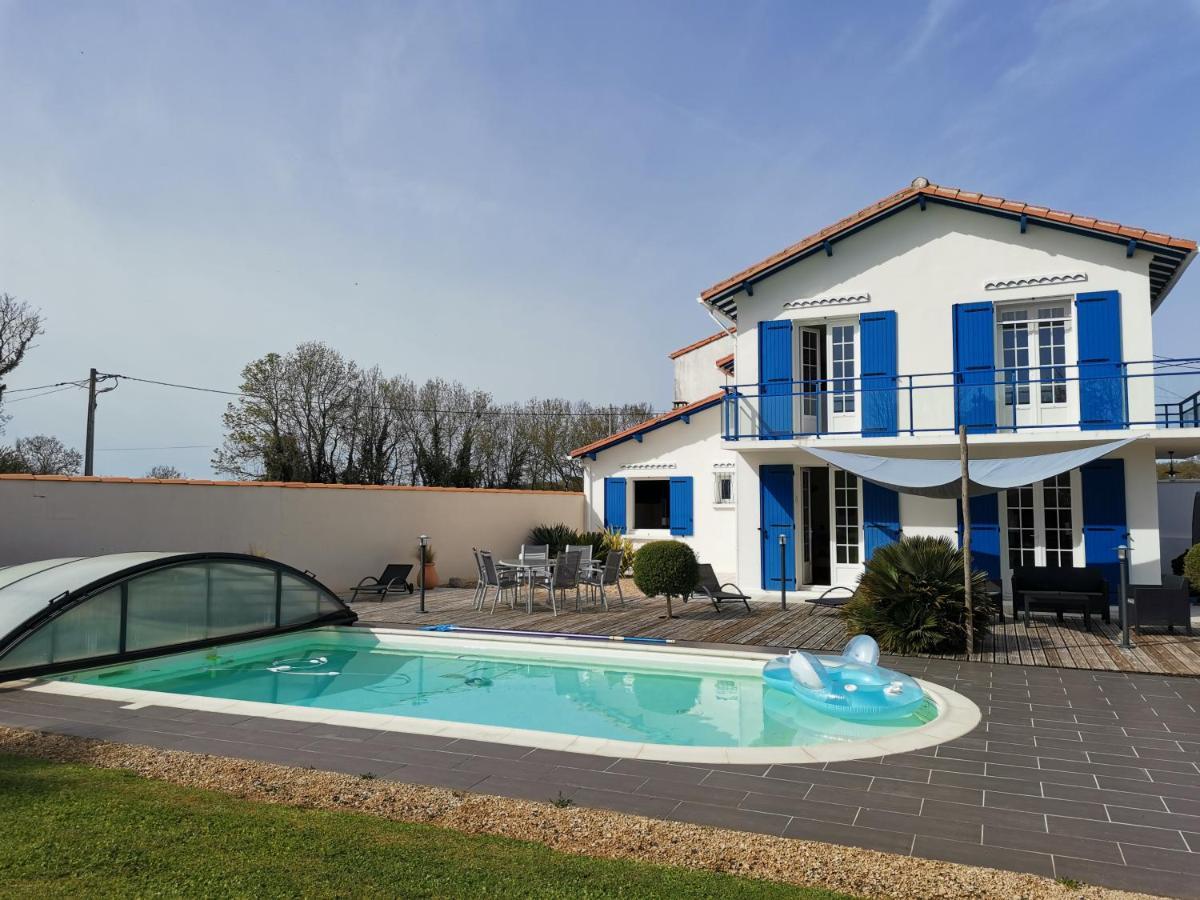 Maison De Campagne Proche Des Plages Saint-Romain-de-Benet Exteriér fotografie