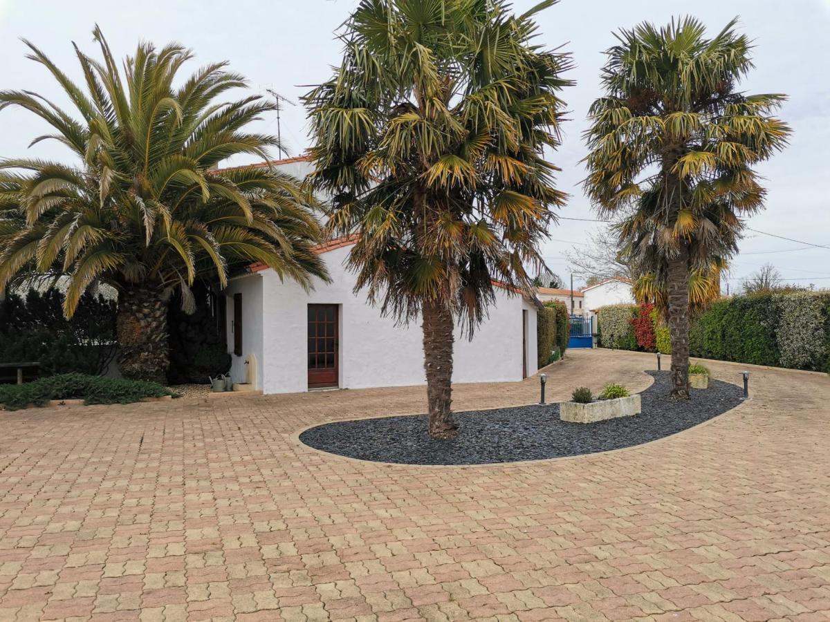 Maison De Campagne Proche Des Plages Saint-Romain-de-Benet Exteriér fotografie